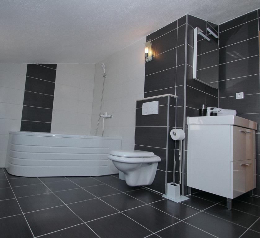 Apartman Dominik Trogir Eksteriør billede