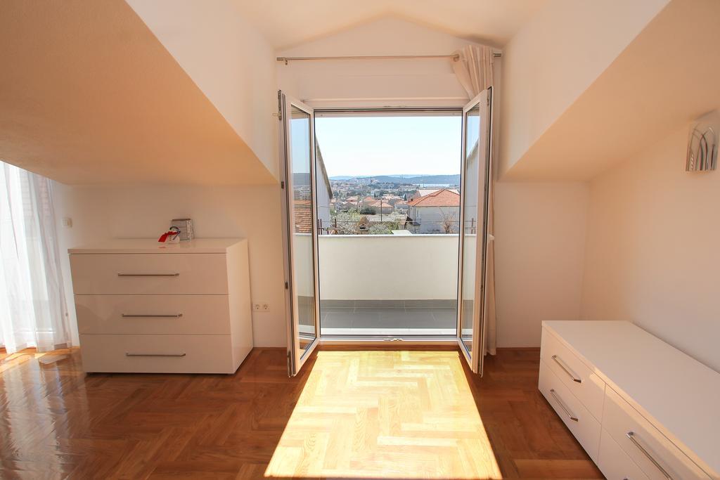 Apartman Dominik Trogir Eksteriør billede
